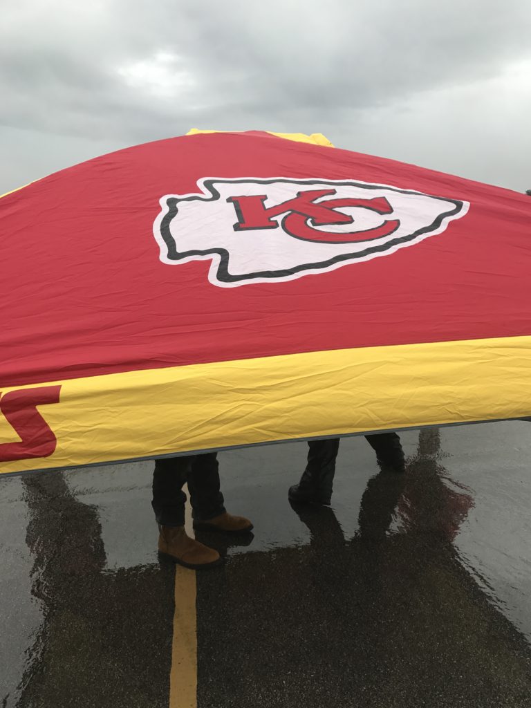 Stepping Out Of My Comfort Zone: Tailgating At Arrowhead Stadium ...