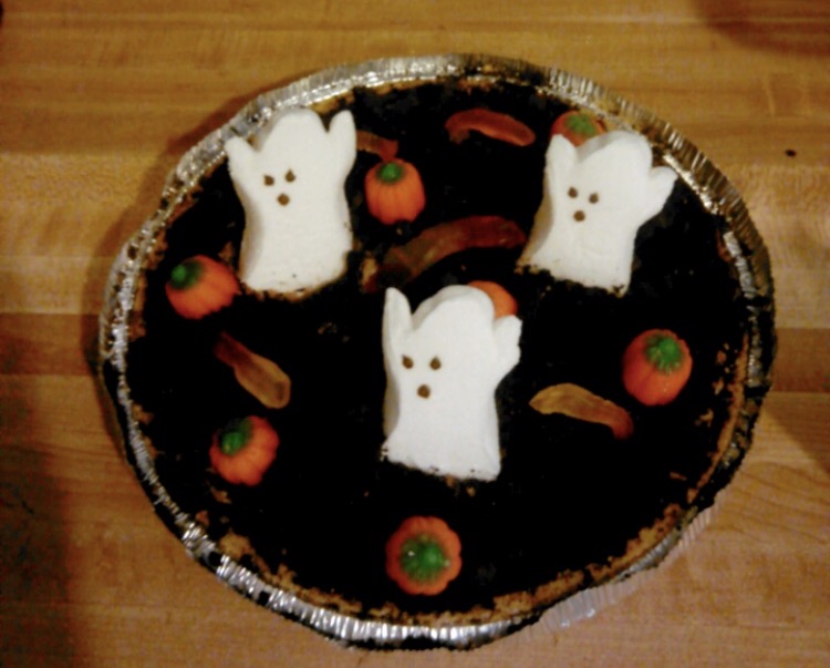 Spooky Chocolate Pie